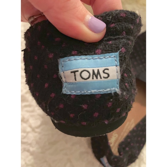 Toms shoes - Picture 2 of 5